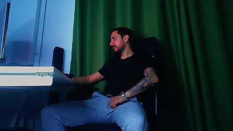 romaniamaster1 online show from 04.01.26