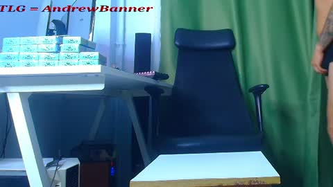 Snapshot of romaniamaster1 chatting on 07.20.26 romaniamaster1 online show from 07.20.26