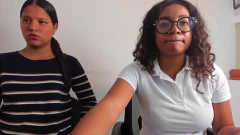 Is A Belle online show from 12.02.24