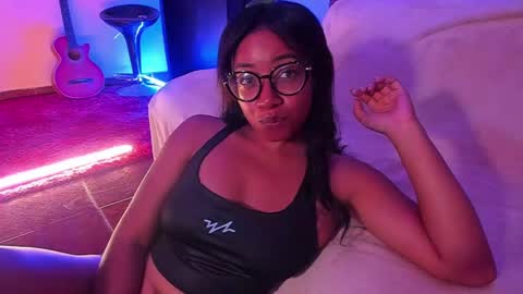 Is A Belle online show from 02.08.25