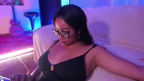 Is A Belle online show from 02.09.25