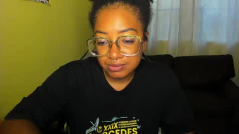 Is A Belle online show from 04.24.26