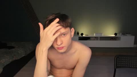 Snapshot of romeo_mercy chatting on 12.13.24 Romeo online show from 12.13.24