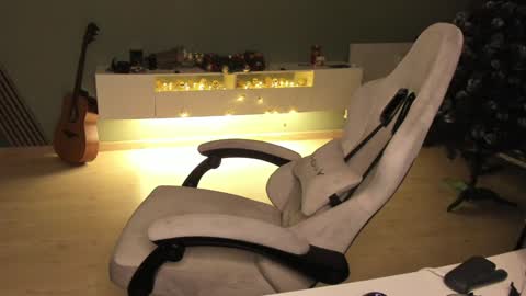 Snapshot of romeo_mercy chatting on 12.26.24 Romeo online show from 12.26.24