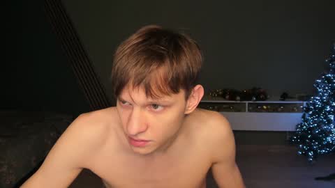 Snapshot of romeo_mercy chatting on 01.03.25 Romeo online show from 01.03.25