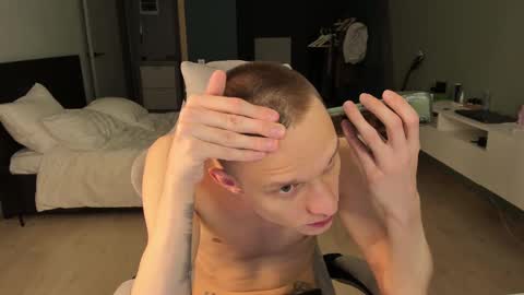 Snapshot of romeo_mercy chatting on 02.14.25 Romeo online show from 02.14.25