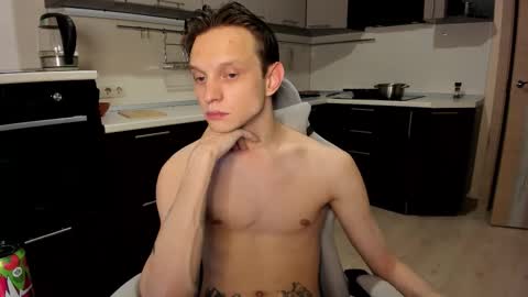 Snapshot of romeo_mercy chatting on 11.10.25 Romeo online show from 11.10.25