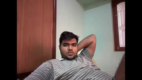 Romeo Sam online show from 02.03.26