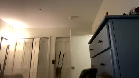 Snapshot of romeodaniels chatting on 11.05.25 romeodaniels online show from 11.05.25