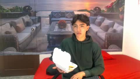 Snapshot of romeomillerr chatting on 01.05.26 Romeo online show from 01.05.26