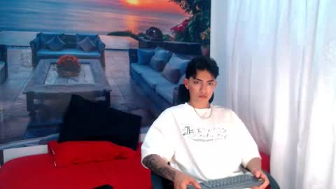 Snapshot of romeomillerr chatting on 01.07.26 Romeo online show from 01.07.26