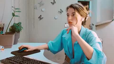 Snapshot of rosa843850 chatting on 02.13.25 rosa843850 online show from 02.13.25