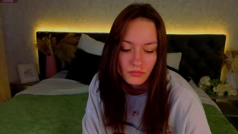 Viola online show from 04.10.26