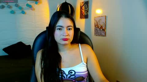 Snapshot of rosaliea chatting on 06.07.26 R O S A L I A online show from 06.07.26