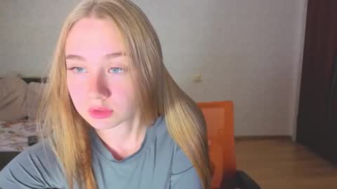 rosalina online show from 10.12.25