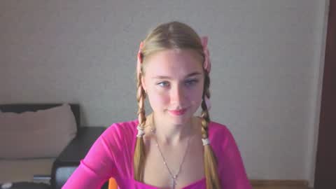 rosalina online show from 11.20.25