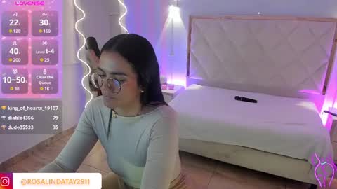 Snapshot of rosalind_tay chatting on 06.09.26 ROSALIN online show from 06.09.26