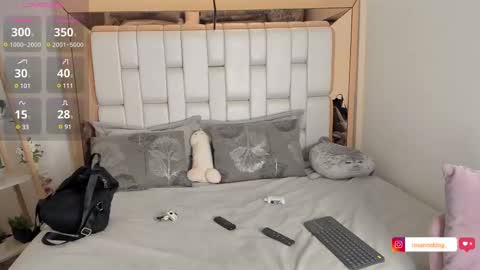 Aleja online show from 02.25.25