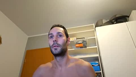 Snapshot of rosario30m chatting on 11.28.25 rosario30m online show from 11.28.25