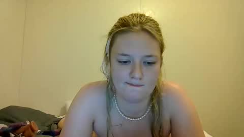 rose370901 online show from 04.19.26