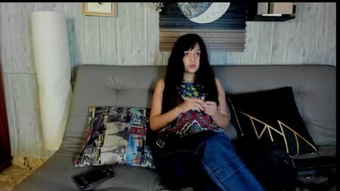 Snapshot of rose_077 chatting on 07.13.26 Rose online show from 07.13.26