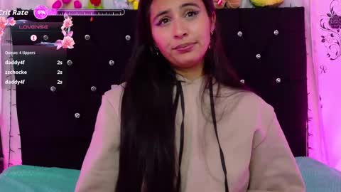 Snapshot of rose_smiley1 chatting on 11.22.25 Rose online show from 11.22.25