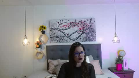 Rose  online show from 12.01.25