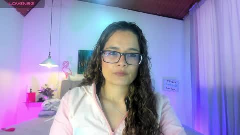 Rose  online show from 04.19.26