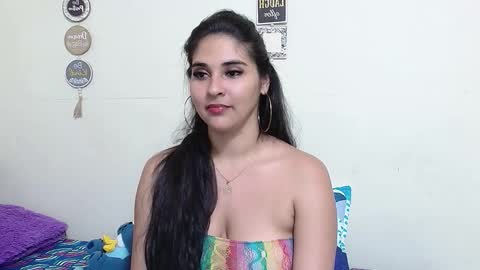 rose_towers4 online show from 01.12.26