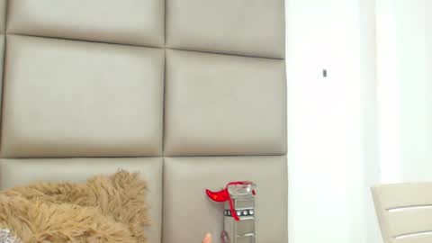 Snapshot of rose_valentiine chatting on 06.20.26 rose_valentiine online show from 06.20.26