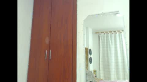 Snapshot of rose_valentiine chatting on 07.18.26 rose_valentiine online show from 07.18.26