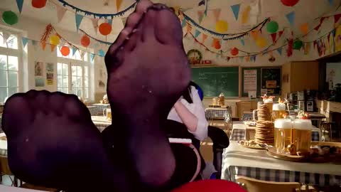 Rosebloom online show from 10.03.25