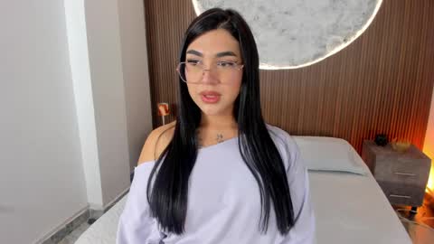 Rose online show from 03.31.26