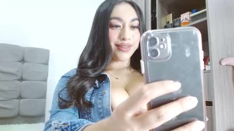 Rosee Channel online show from 01.30.25