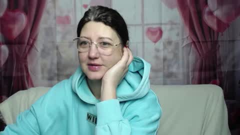 RoseHille online show from 02.08.26