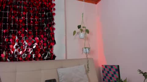 Lyla OF roselinedior online show from 02.10.25