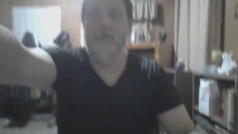 Snapshot of rosepanda chatting on 02.01.25 Lost4gain online show from 02.01.25