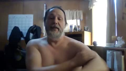 Snapshot of rosepanda chatting on 02.05.25 Lost4gain online show from 02.05.25