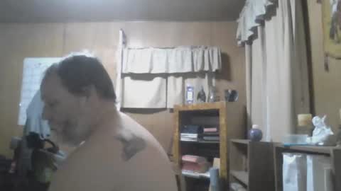 Snapshot of rosepanda chatting on 02.16.25 Lost4gain online show from 02.16.25