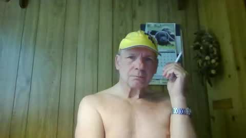 roses2u1958 online show from 04.25.26