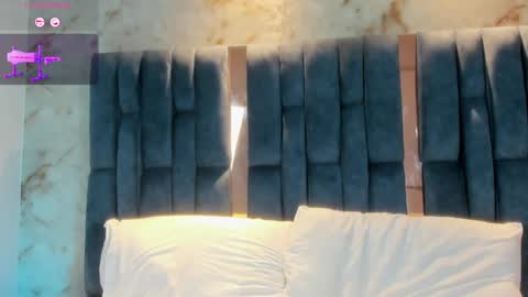 Snapshot of rosetemple chatting on 12.06.24 Rose online show from 12.06.24