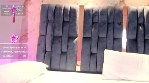 Snapshot of rosetemple chatting on 02.16.25 Rose online show from 02.16.25