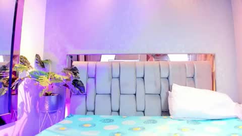 Snapshot of rosetemple chatting on 02.22.26 Rose online show from 02.22.26