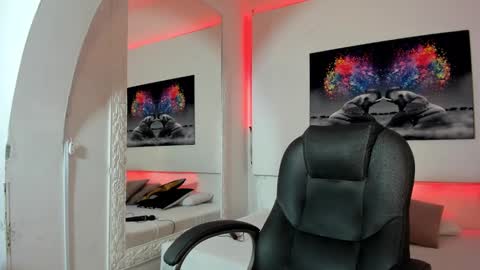 rosi_cooper online show from 12.28.24