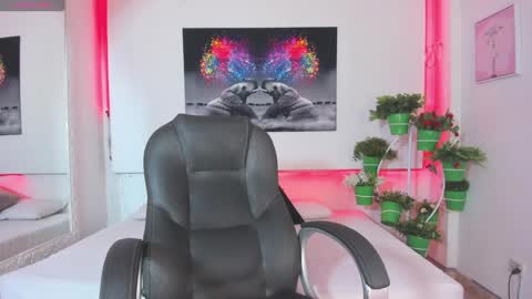 rosi_cooper online show from 02.01.25