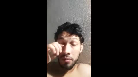 Snapshot of roskof69 chatting on 12.20.24 Ribuu online show from 12.20.24