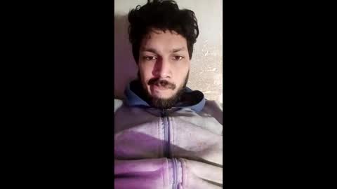 Snapshot of roskof69 chatting on 09.10.25 Ribuu online show from 09.10.25