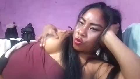 rosmerynavarro online show from 12.28.24