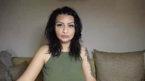 Snapshot of rosse2683 chatting on 03.22.26 rosse2683 online show from 03.22.26