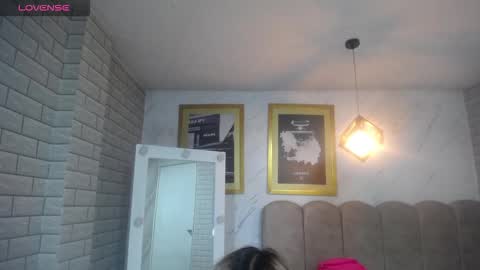 rosse jeane v online show from 02.14.26